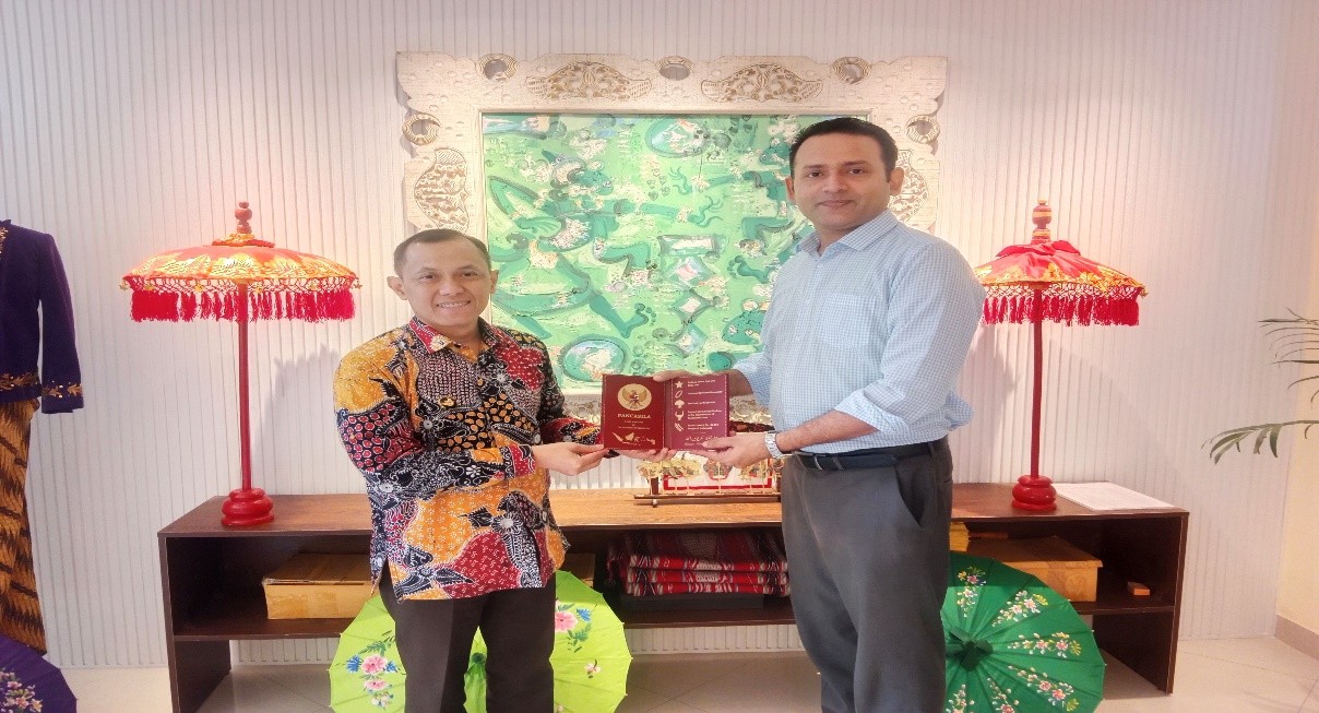CAPS delegation visits Indonesian Embassy